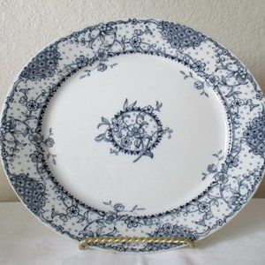 Wedgwood Maltese 9 5/8" Blue and White Plate